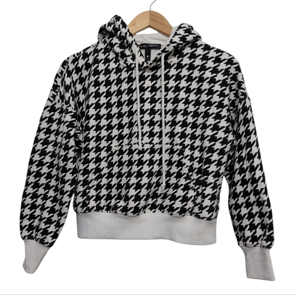 Aqua x Scout the City Houndstooth Black and White Semi Cropped Hoodie XS - Picture 2 of 8